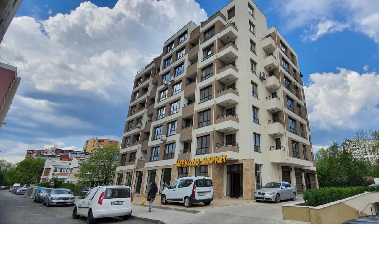 K&K Stylish Elegance Lägenhet Burgas Exteriör bild